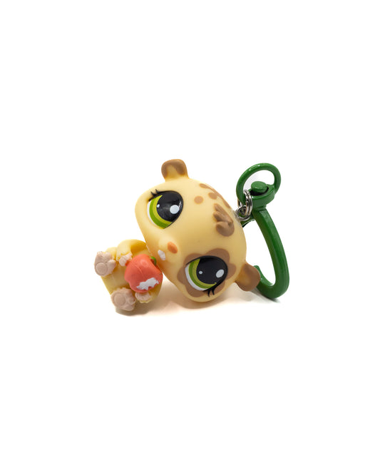 Littlest Pet Shop Hamster with Apple Bag Charm