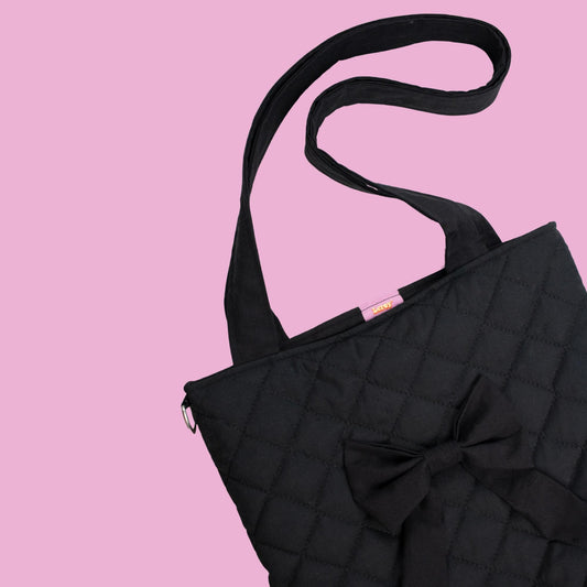 Bow Tote Bag in Black
