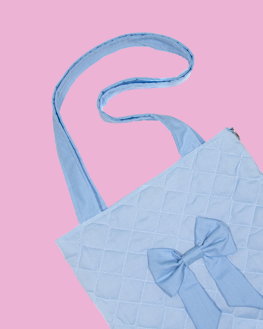 Bow Tote Bag in Baby Blue